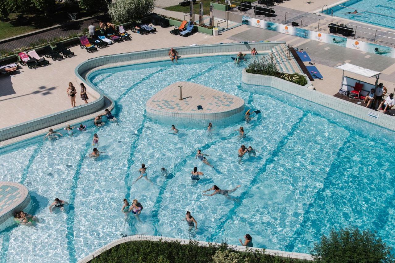 Portobello Wellness & Yacht Hotel Esztergom Exterior photo
